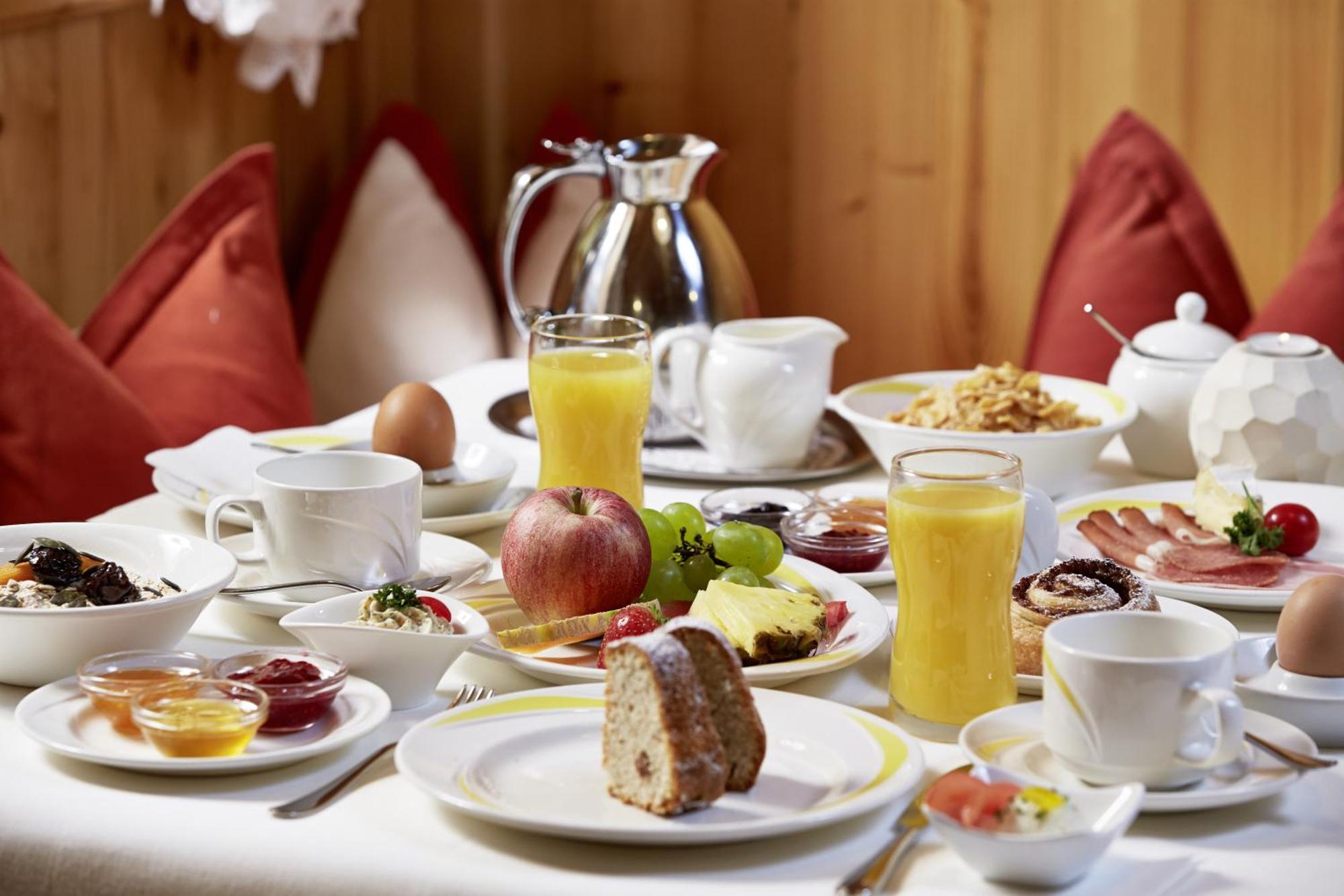 Auenhotel Тукс Екстер'єр фото